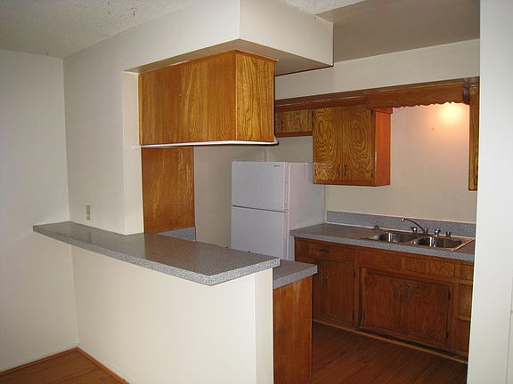 3rd image of 169 N Holliston Ave APT 7