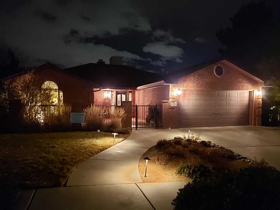 3rd image of 9640 San Bernardino Ave NE