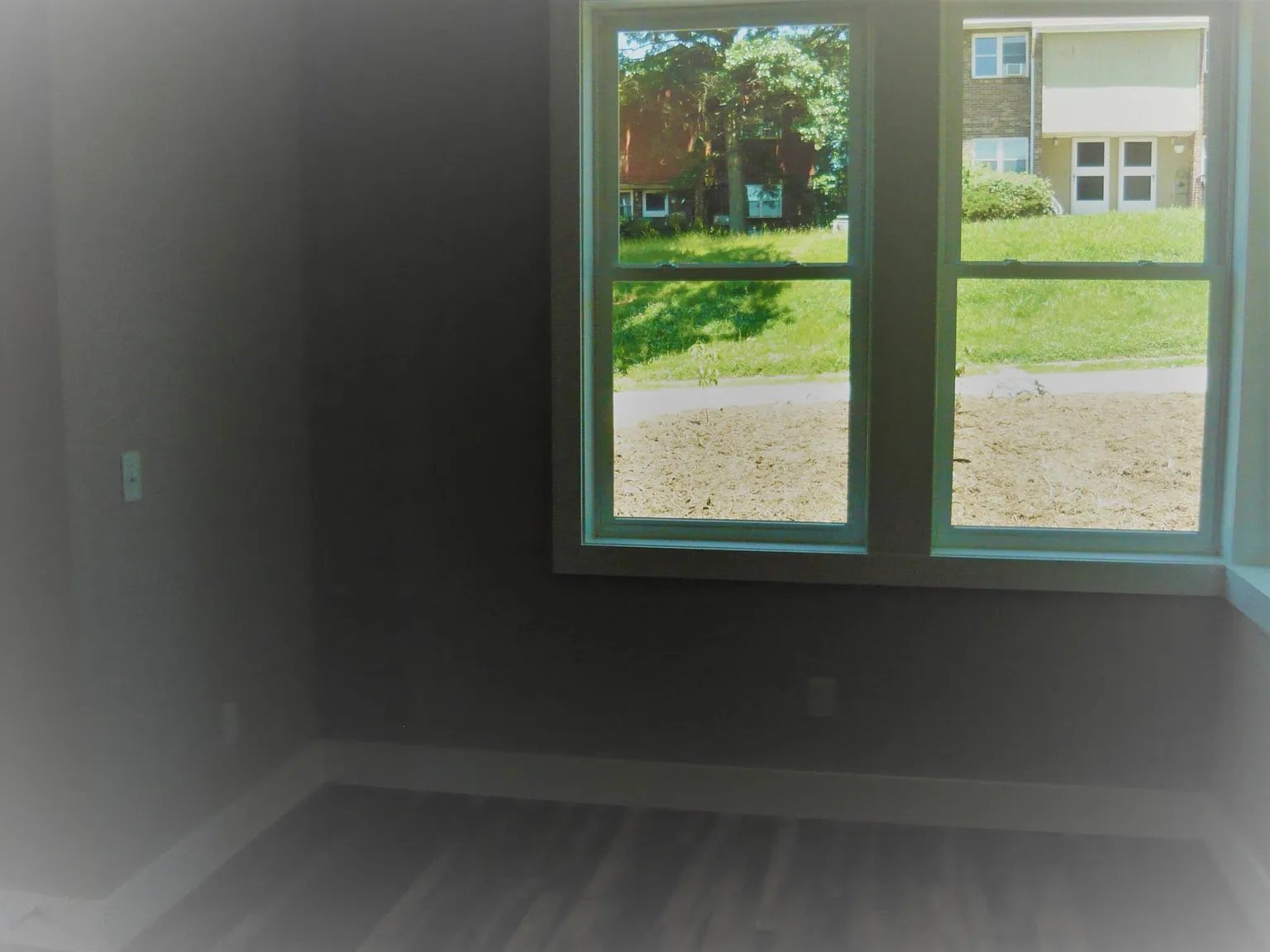 2 bed, 862 sqft, $1,800 — Photo 2