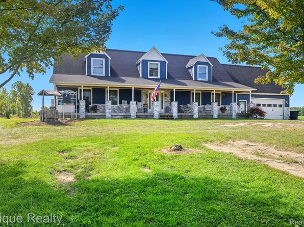 13265 Tibbets Rd, Riley, MI 48041