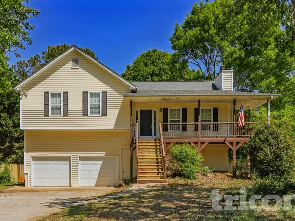 432 Pine Valley Dr, Powder Springs, GA 30127