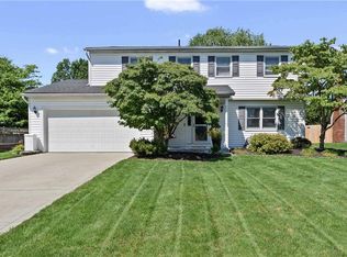 220 Westchester Dr, Brunswick, OH 44212