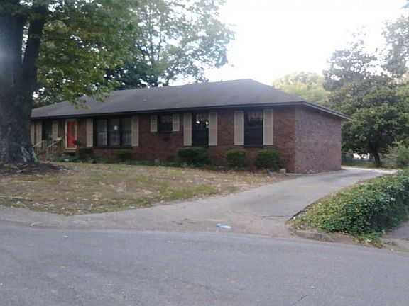 2nd image of 216 Troy Cir