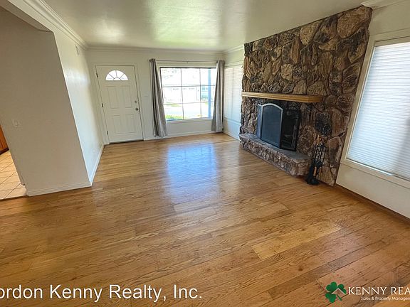 4th image of 118 Sherwood Way