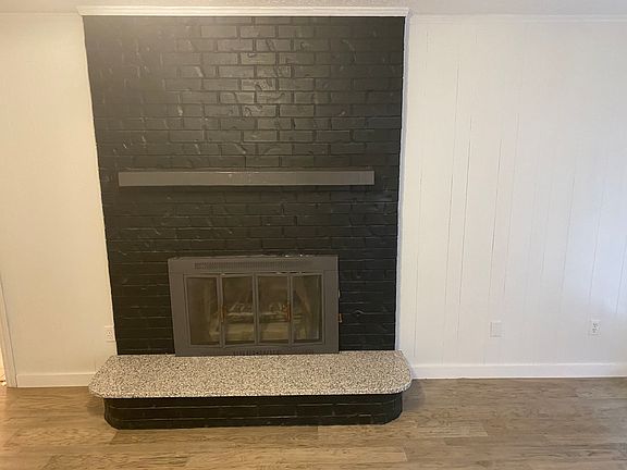3rd image of 1530 Limetree Ln
