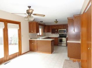 1312 Ridgeway Ave, Onalaska, WI 54650