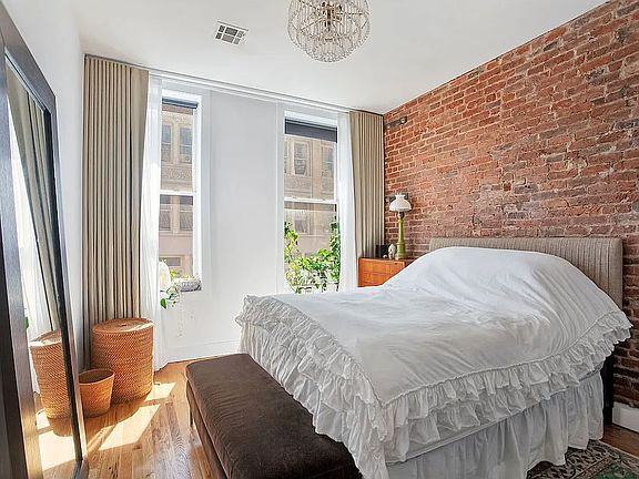 4th image of 63 Lispenard St APT 3B