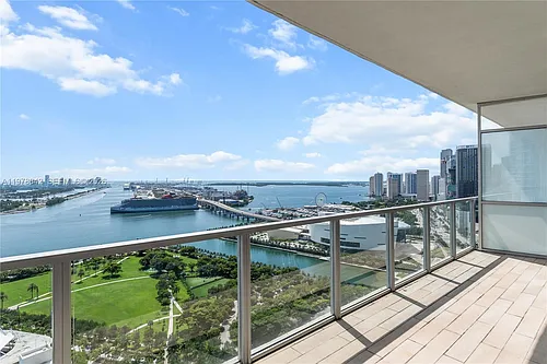 1100 Biscayne Blvd #3404 Photo 1