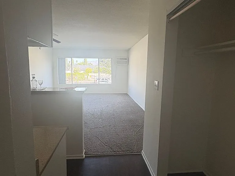 You New Home in North Hills Awaits! — Photo 21