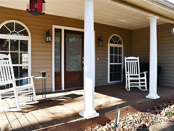 5th image of 6037 Fair Haven Hill Rd