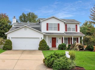 1027 Tower Park Dr, Saint Charles, MO