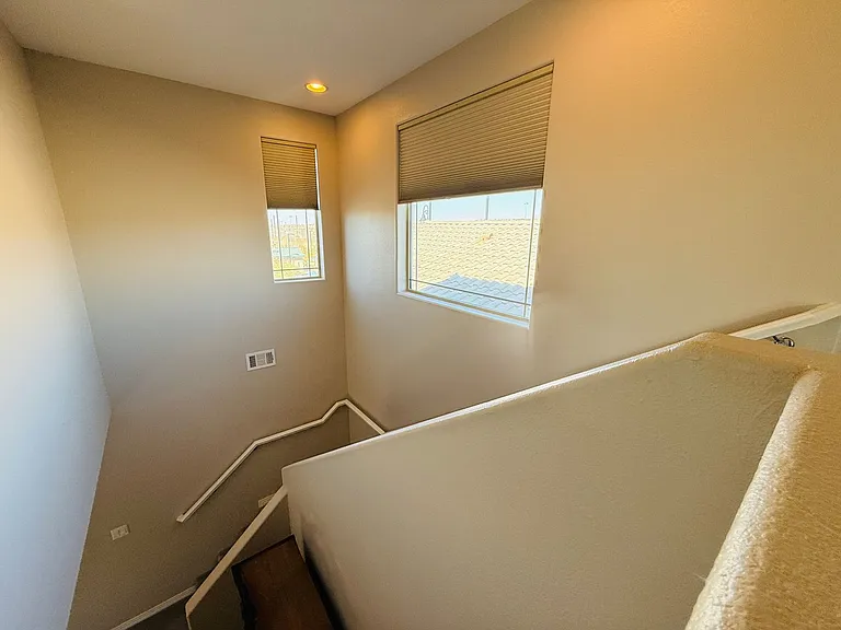 3041 Savella Ave — Photo 38