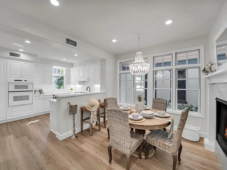 2672 Bungalow Pl — Photo 7