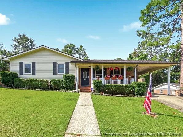 7601 Jennings Ln, Fayetteville, NC 28303