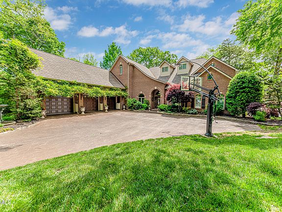 2nd image of 3236 Sunny Cove Way