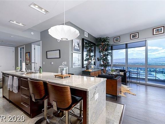 5th image of 4471 Dean Martin Dr Unit 4000