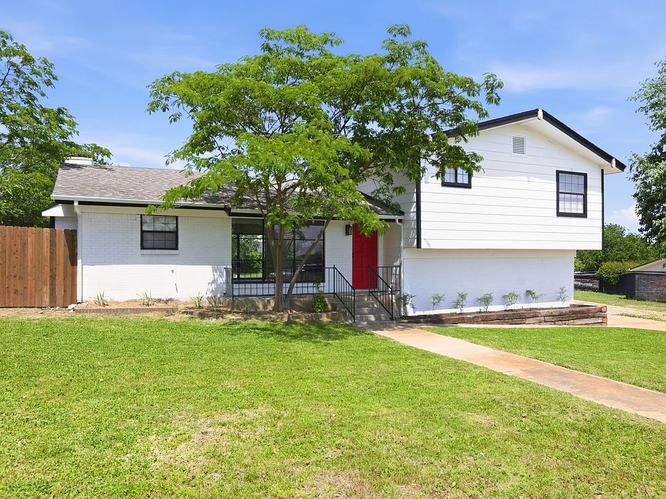 1st image of 333 Arrowhead St