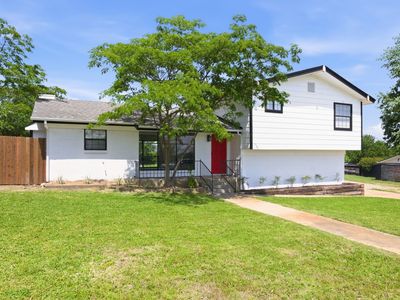 333 Arrowhead St, Fort Worth, TX, 76108