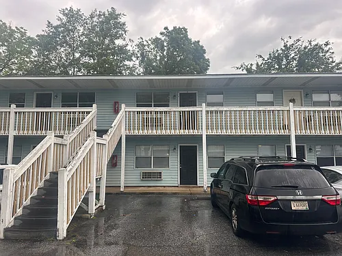 Floor plan 17-221 Hampton