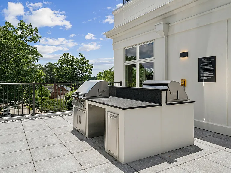 The Birney at Westhampton — Photo 27