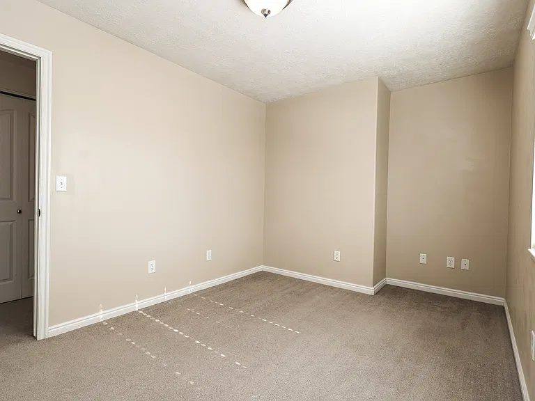 494 E Sandy Hollow Cir #2 — Photo 7