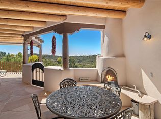 1917 Cerros Colorados, Santa Fe, NM 87501
