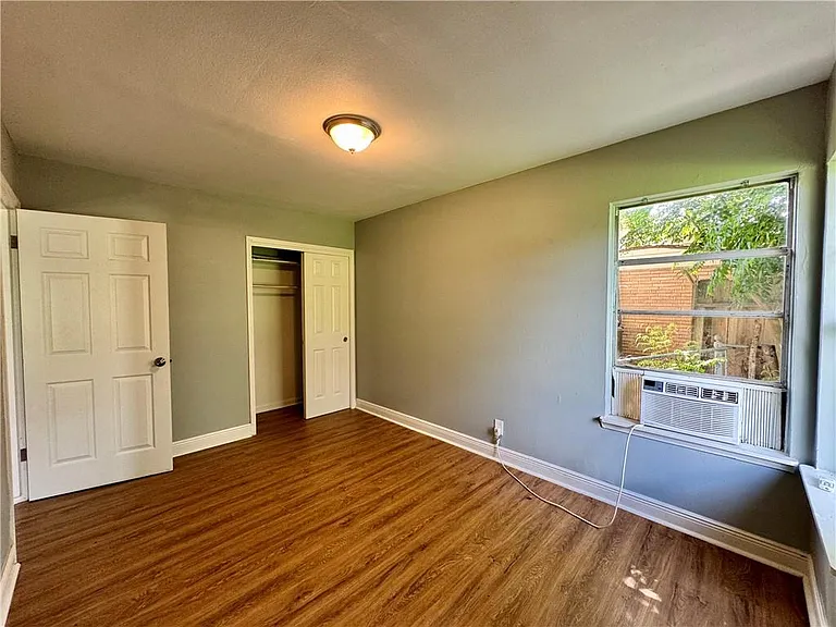 5825 Hugo Dr — Photo 7
