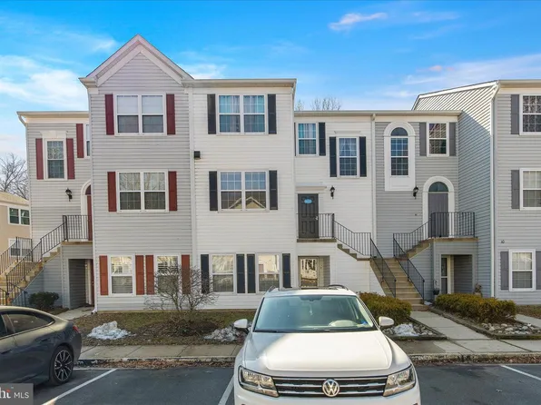 10 Amberstone Ct, Annapolis, MD 21403
