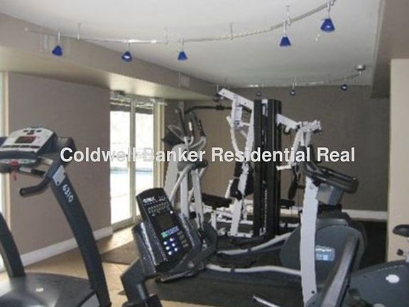 3rd image of 1720 NW North River Dr APT 406