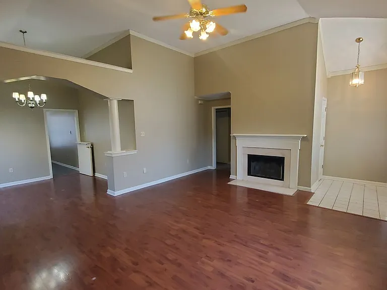 762 Silver Sands Dr — Photo 4