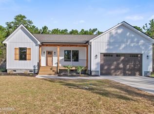 1330 Skylee Dr SW, Shallotte, NC 28470