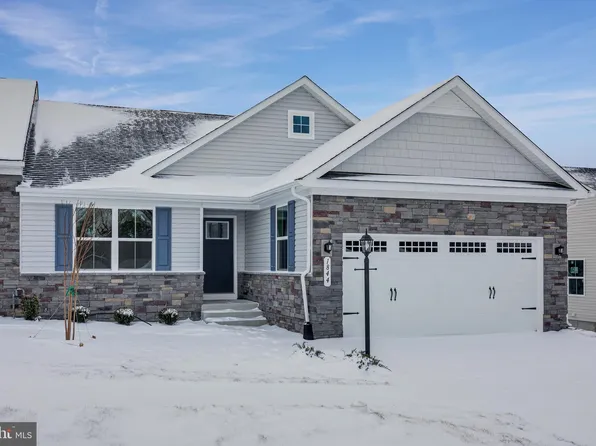 1838 Shannon Dr S #P7bxfa, Greencastle, PA 17225