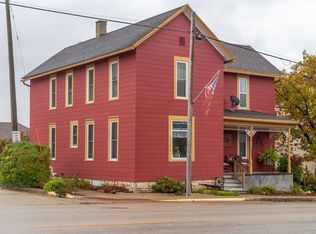 7322 Columbus St, New Vienna, IA 52065