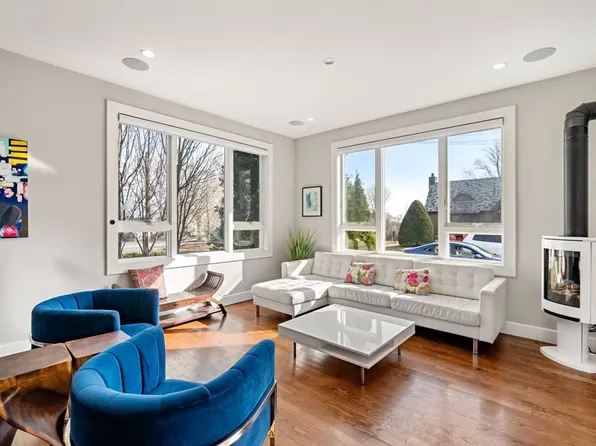 43 Arborview Rd, Jamaica Plain, MA 02130