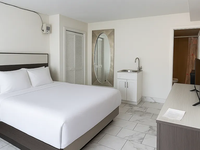 2200 S Ocean Blvd #104 — Photo 4