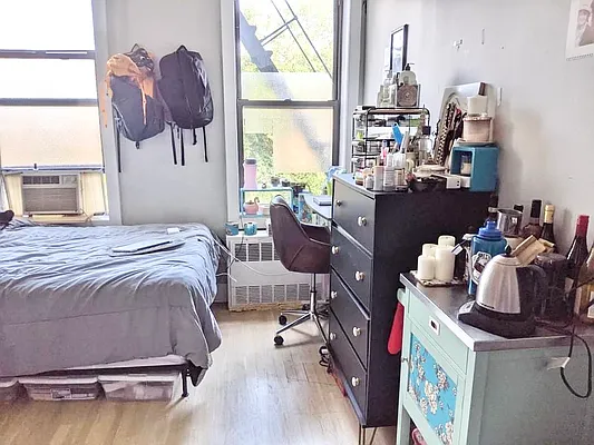 Rented by Keller Williams NYC | media 24