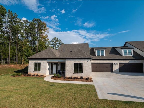 5th image of 688 Villas Way #104