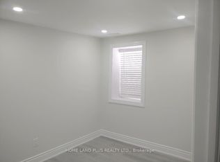 40 Penetang St #4, Barrie, ON L4M 1V6