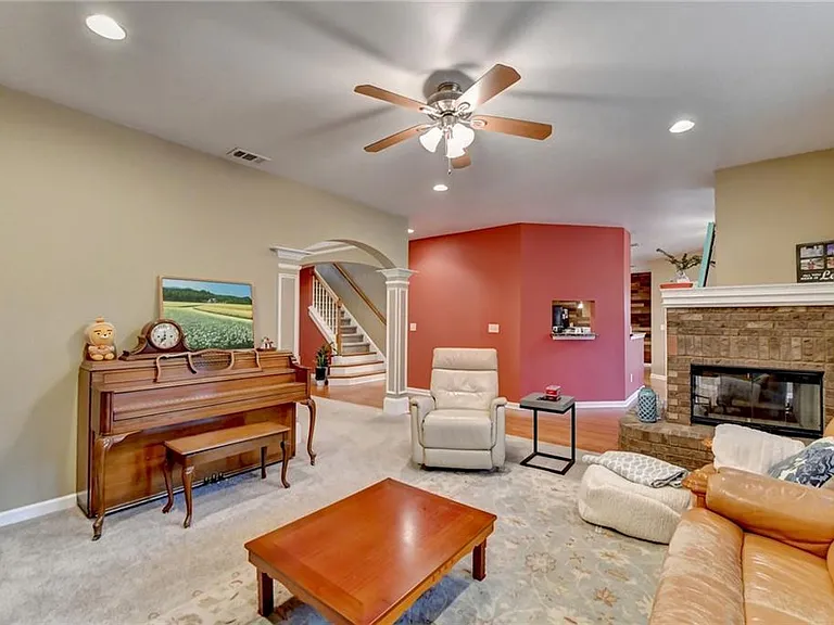 2213 Hamilton Mill Pkwy — Photo 18