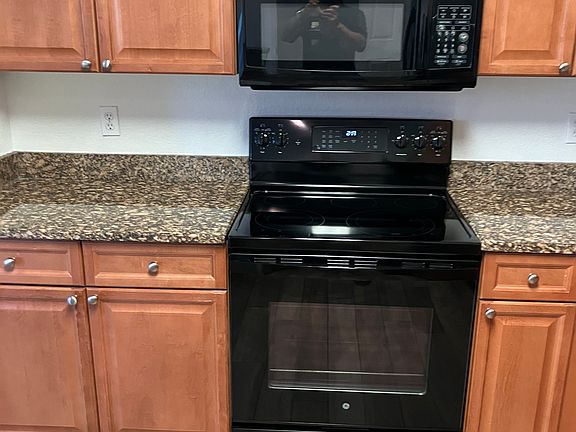 5th image of 2485 Lancien Ct #2485