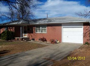 1716 S Horseshoe Dr, Springdale, AR 72762