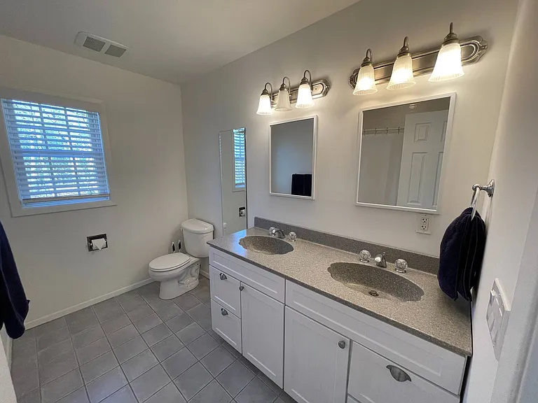 23 Harbor Blvd — Photo 21
