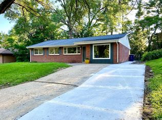 1709 Vaughn Dr, Manhattan, KS 66502
