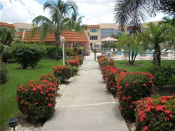 4th image of 6750 Royal Palm Blvd APT 101E