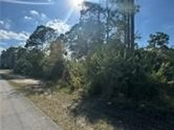 3814 Kittyhawk Dr, Fort Myers, FL 33905