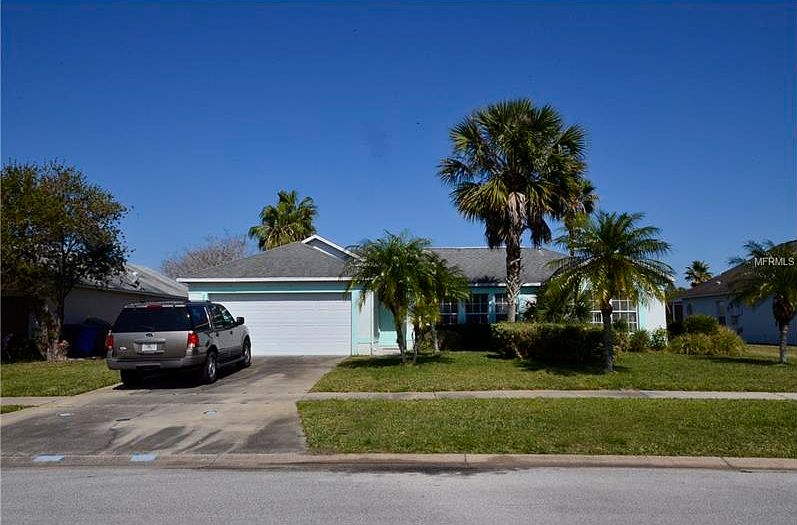 1st image of 2423 Queenswood Cir
