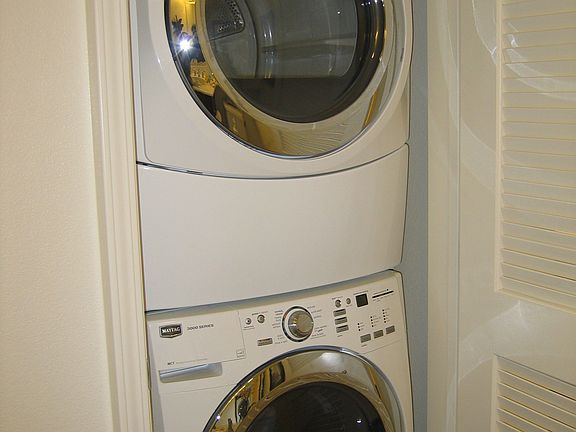 4th image of 809 Auzerais Ave Unit 317