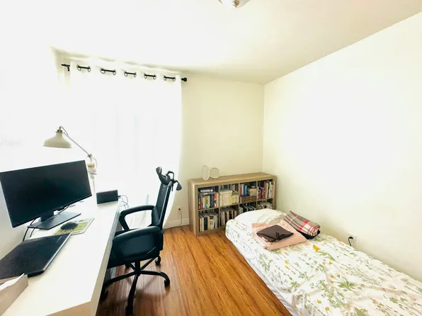 25334 Via Viejo Room 2, Lake Forest, CA 92630
