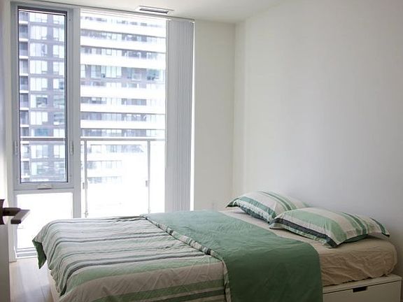 4th image of 8 Widmer St #2711