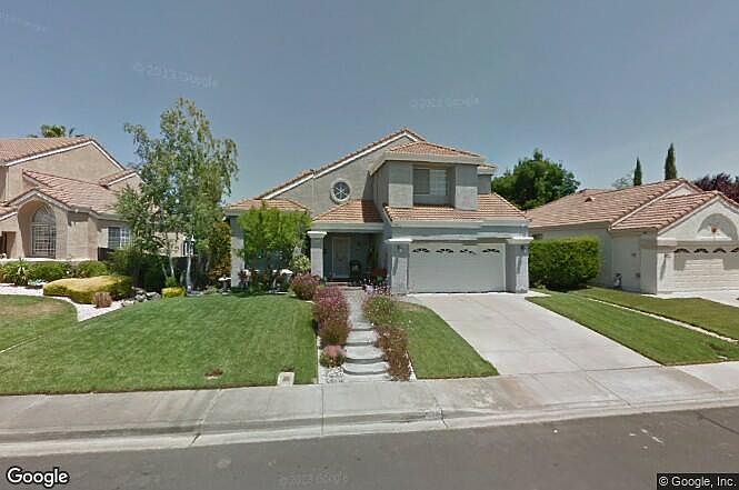 1st image of 736 Derry Cir